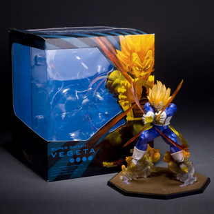 MU&Ntilde;ECO MEDIANO VEGETA SUPER SAYAYIN CON RAYOS