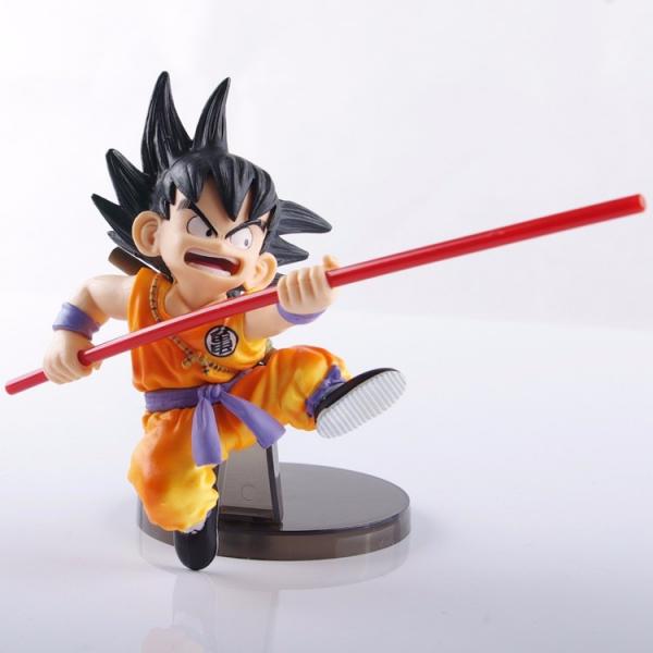 MU&Ntilde;ECO MEDIANO GOKU CON BACULO
