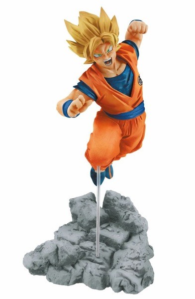 MU&Ntilde;ECO MEDIANO GOKU SSJ ATAQUE