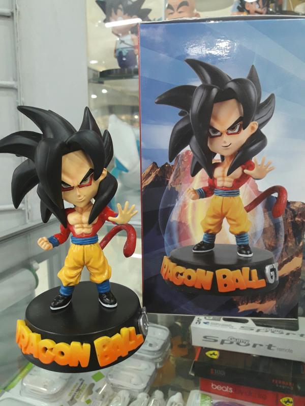MU&Ntilde;ECO MEDIANO BAD GOKU FASE 4